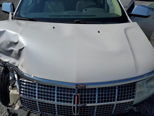 Photo 12 from auction – 2010 LINCOLN MKX with VIN 2LMDJ8JCXABJ25772