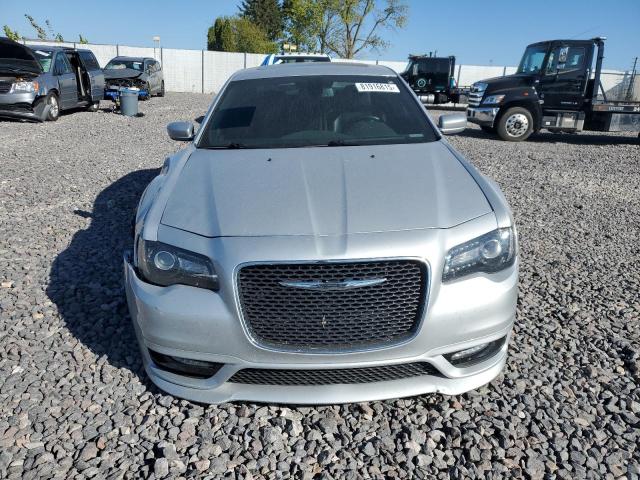 Photo 5 from auction – 2020 CHRYSLER 300 S with VIN 2C3CCABT2LH180779