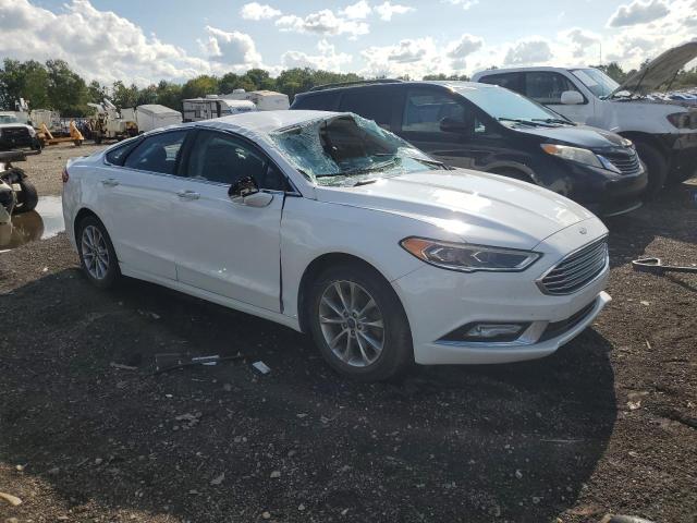 Photo 4 from auction – 2017 FORD FUSION SE with VIN 3FA6P0HD2HR156300