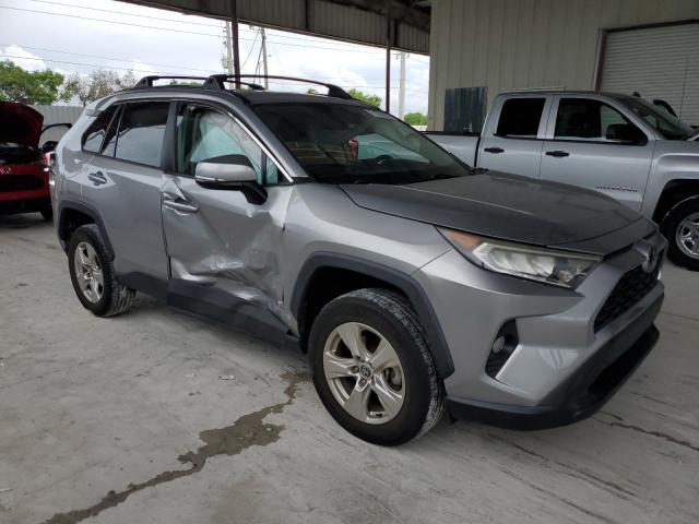 Photo 4 from auction – 2021 TOYOTA RAV4 XLE with VIN 2T3W1RFV6MC123044
