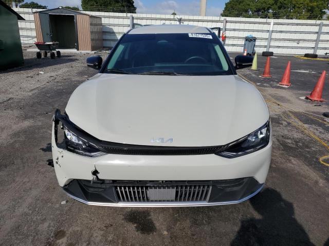 Photo 5 from auction – 2024 KIA EV6 LIGHT with VIN KNDC34LA9R5215232