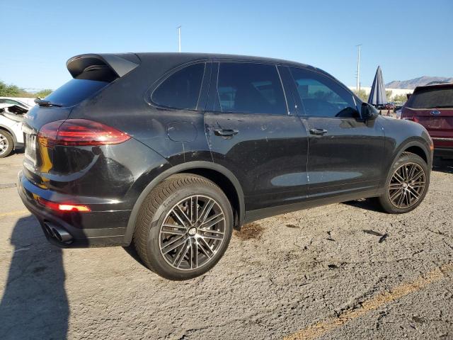 Photo 3 from auction – 2018 PORSCHE CAYENNE S with VIN WP1AB2A21JLA60345
