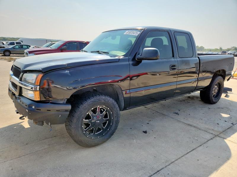 CHEVROLET SILVERADO 2004 with VIN 1GCEC19T64Z338715 - Photo from auction