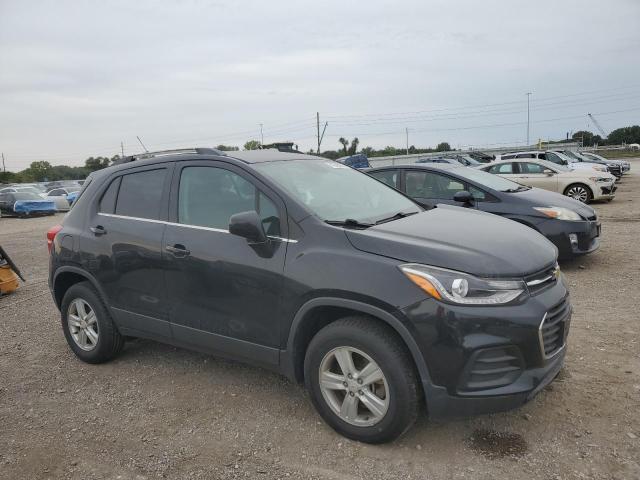 Photo 4 from auction – 2017 CHEVROLET TRAX 1LT with VIN 3GNCJPSB0HL140492