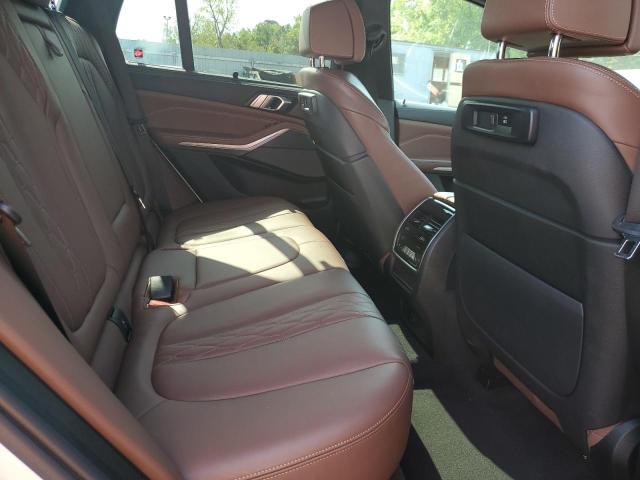 Photo 11 from auction – 2021 BMW X5 M50I with VIN 5UXJU4C08M9E11404