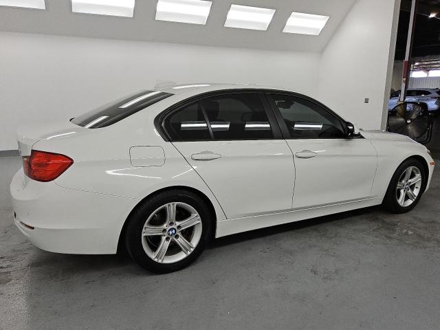 Foto 3 de la subasta – 2015 BMW 320 I con VIN WBA3B1C51FK138032