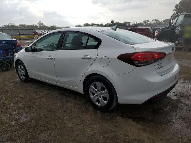 Photo 2 from auction – 2017 KIA FORTE LX with VIN 3KPFK4A71HE074246