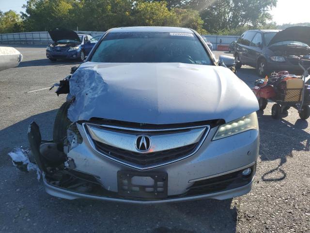 Photo 5 from auction – 2015 ACURA TLX ADVANC with VIN 19UUB2F72FA011520
