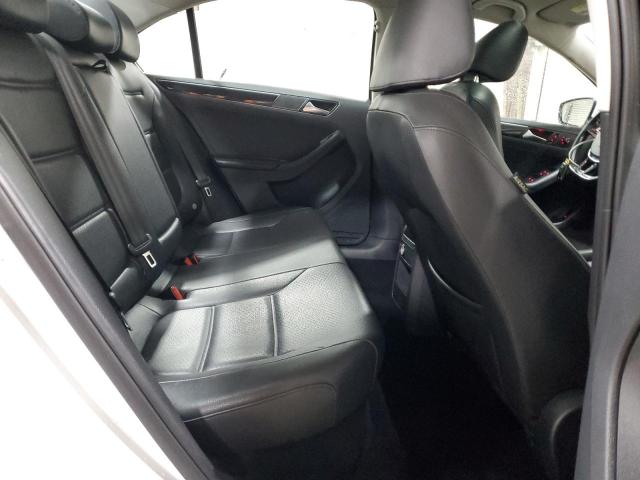 Photo 10 from auction – 2016 VOLKSWAGEN JETTA SEL with VIN 3VWL17AJ2GM391487