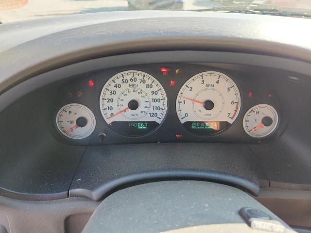 Photo 9 from auction – 2005 CHRYSLER TOWN & COU with VIN 2C4GP54L85R541399