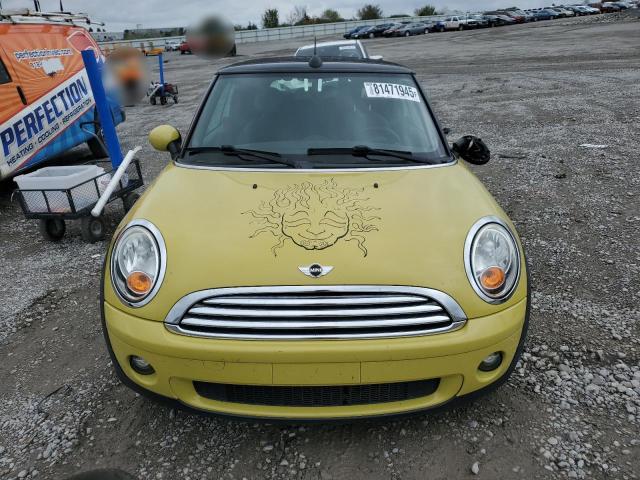 Photo 5 from auction – 2010 MINI COOPER with VIN WMWMR3C53ATU97767