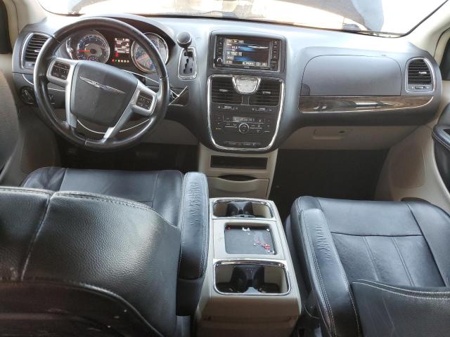 Photo 8 from auction – 2013 CHRYSLER TOWN & COU with VIN 2C4RC1BG1DR743499