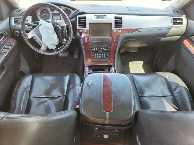 Photo 8 from auction – 2011 CADILLAC ESCALADE E with VIN 1GYS3GEF9BR272979