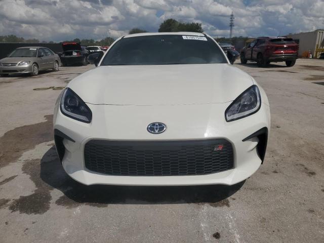 Photo 5 from auction – 2025 TOYOTA GR 86 with VIN JF1ZNBB15S8750837