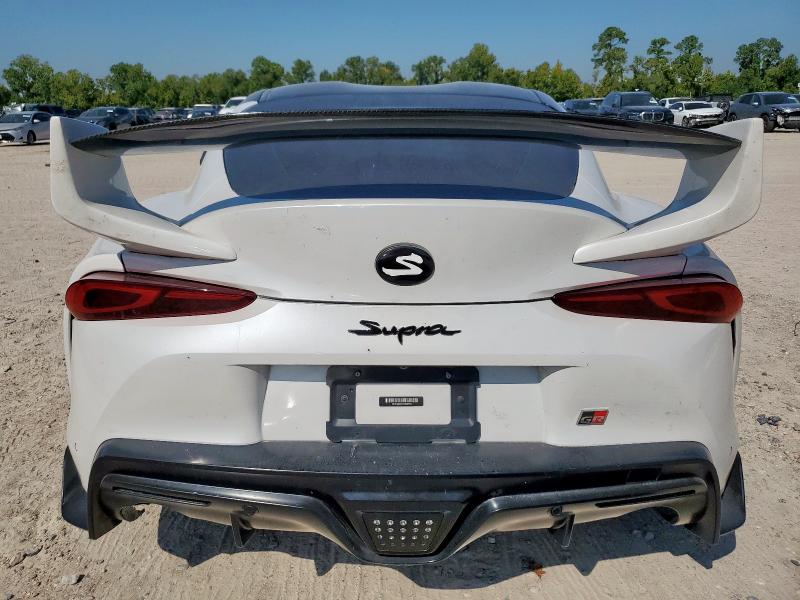 Photo 6 from auction – 2021 TOYOTA SUPRA BASE with VIN WZ1DB0C08MW042590