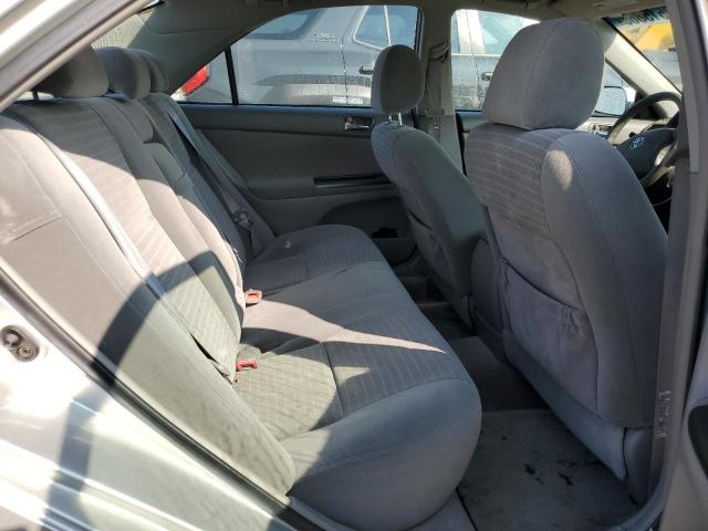 Photo 10 from auction – 2005 TOYOTA CAMRY LE with VIN 4T1BE32K35U090444