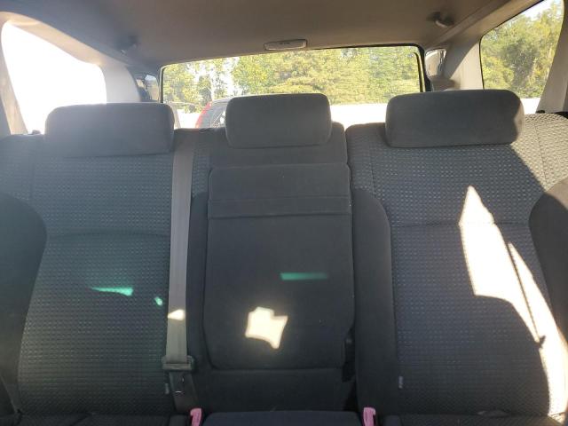Photo 10 from auction – 2004 TOYOTA 4RUNNER SR with VIN JTEBU14R040049695