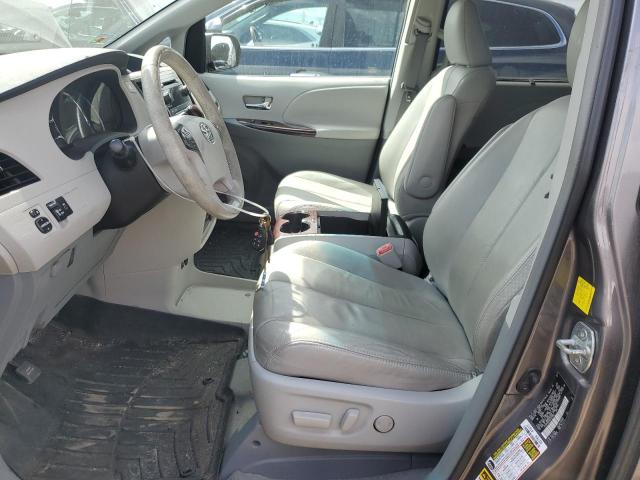 Photo 7 from auction – 2011 TOYOTA SIENNA with VIN 5TDYK3DC2BS127092