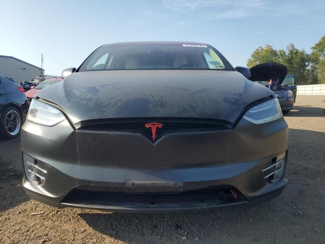 Photo 5 from auction – 2018 TESLA MODEL X with VIN 5YJXCBE28JF101897