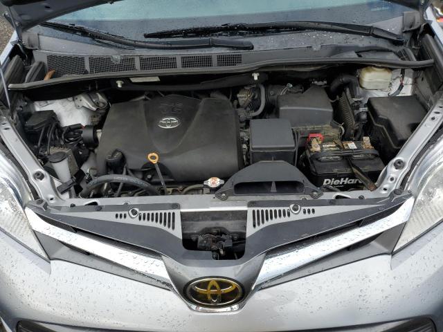 Photo 12 from auction – 2018 TOYOTA SIENNA XLE with VIN 5TDYZ3DC8JS950409