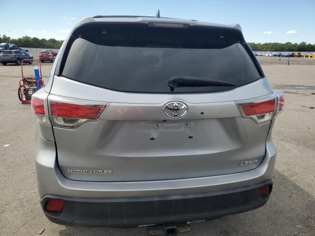 Photo 6 from auction – 2014 TOYOTA HIGHLANDER LE with VIN 5TDBKRFH3ES044955