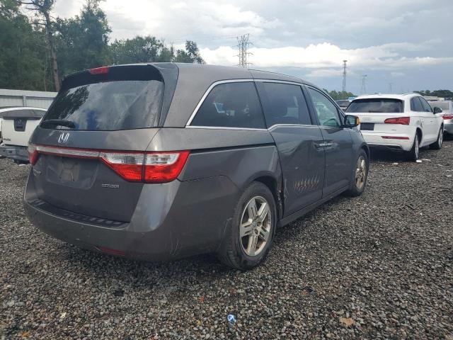 Photo 3 from auction – 2013 HONDA ODYSSEY TO with VIN 5FNRL5H97DB033552