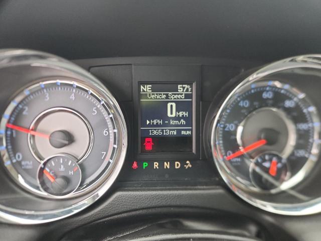 Photo 9 from auction – 2014 CHRYSLER TOWN & COU with VIN 2C4RC1BG2ER242753
