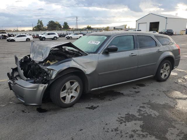DODGE MAGNUM SXT 2005 with VIN 2D4FV48V35H549295 - Photo from auction