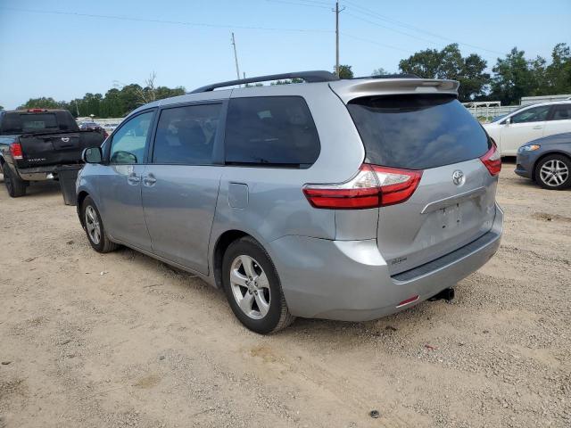 Photo 2 from auction – 2015 TOYOTA SIENNA LE with VIN 5TDKK3DC4FS549795