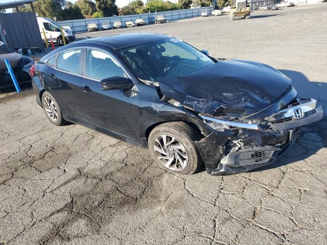 Foto 4 de la subasta – 2017 HONDA CIVIC EX con VIN 19XFC2F78HE209328