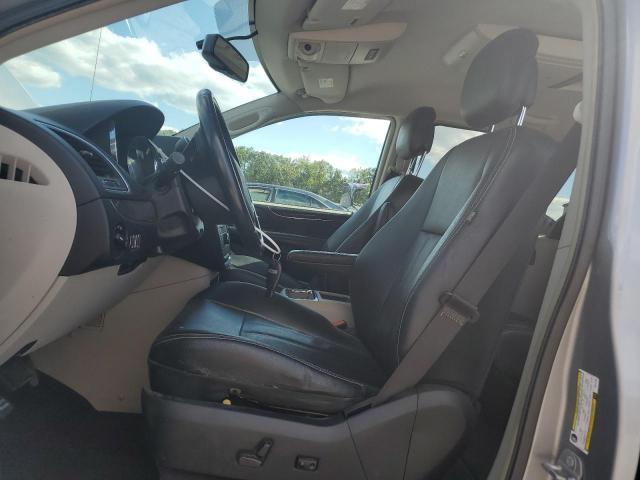 Photo 7 from auction – 2014 CHRYSLER TOWN & COU with VIN 2C4RC1BG0ER271085