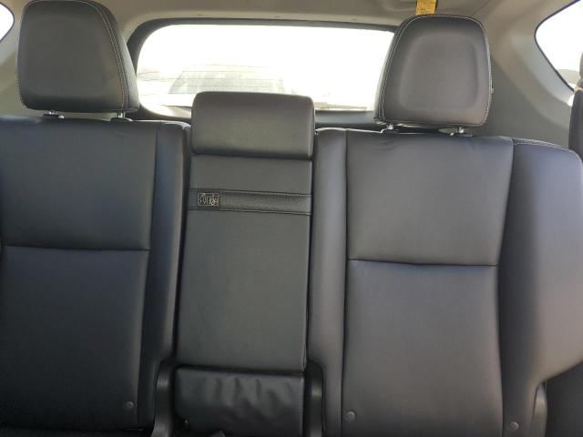 Photo 10 from auction – 2017 TOYOTA RAV4 HV LI with VIN JTMDJREV2HD112701