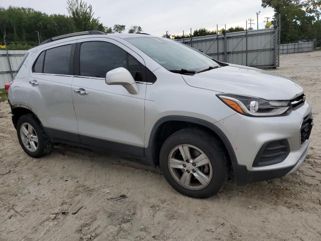 Photo 4 from auction – 2020 CHEVROLET TRAX 1LT with VIN KL7CJPSB8LB022805