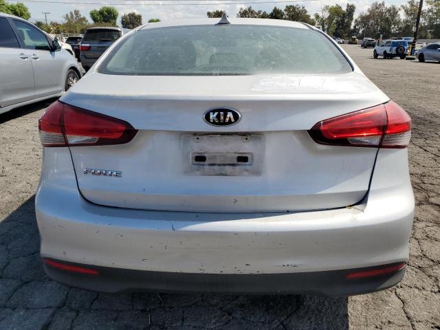 Photo 6 from auction – 2017 KIA FORTE LX with VIN 3KPFK4A74HE120538