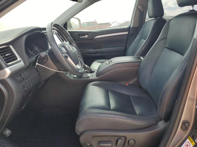 Photo 7 from auction – 2019 TOYOTA HIGHLANDER with VIN 5TDJZRFH5KS587212
