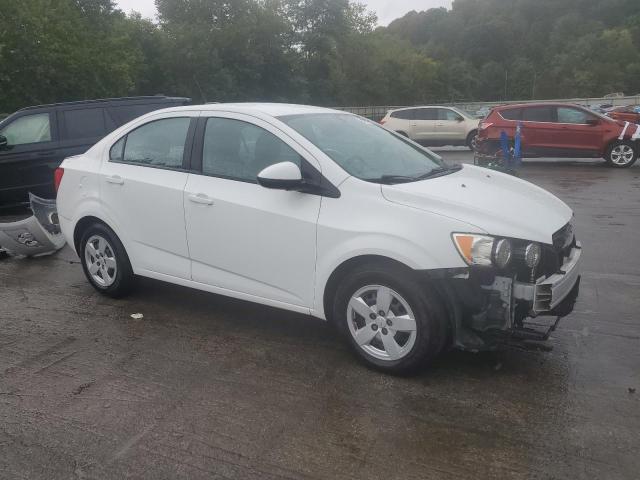 Photo 4 from auction – 2015 CHEVROLET SONIC LS with VIN 1G1JA5SG0F4127009