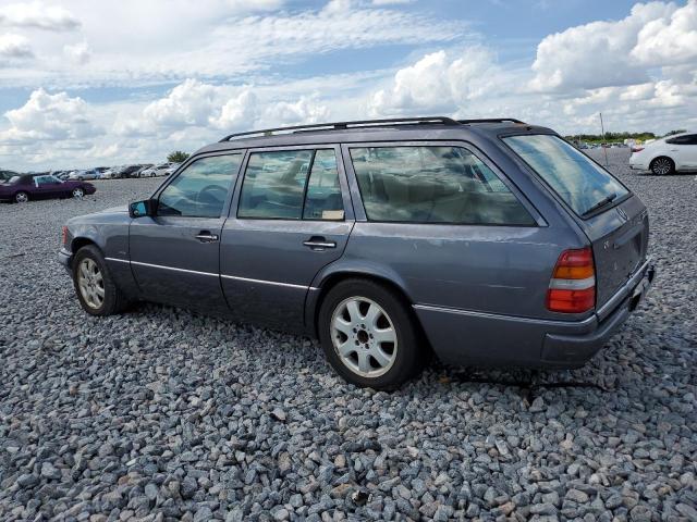 Photo 2 from auction – 1995 MERCEDES-BENZ E 320 with VIN WDBEA92E9SF334574