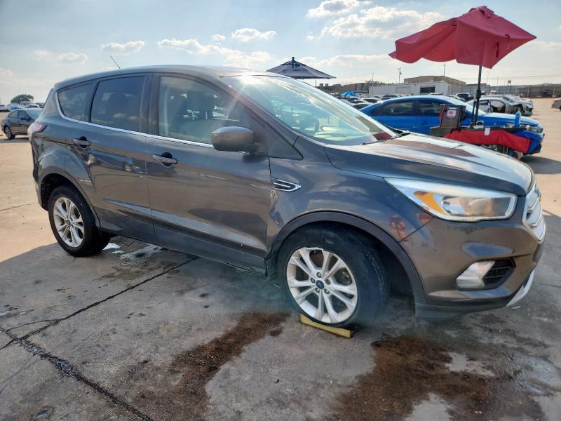 Photo 4 from auction – 2017 FORD ESCAPE SE with VIN 1FMCU0G90HUB30852