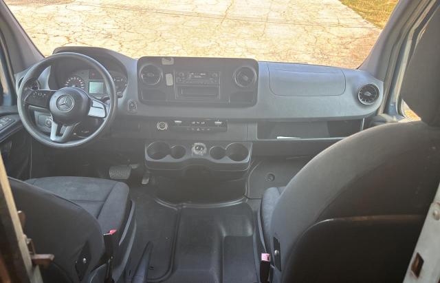 Photo 9 from auction – 2019 MERCEDES-BENZ SPRINTER 2 with VIN WD4PF0CD0KP033530