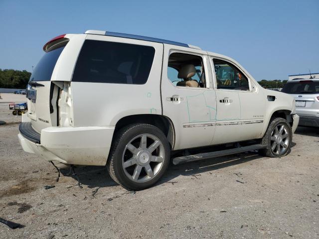 Photo 3 from auction – 2012 CADILLAC ESCALADE LUXURY with VIN 1GYS3BEF4CR106048