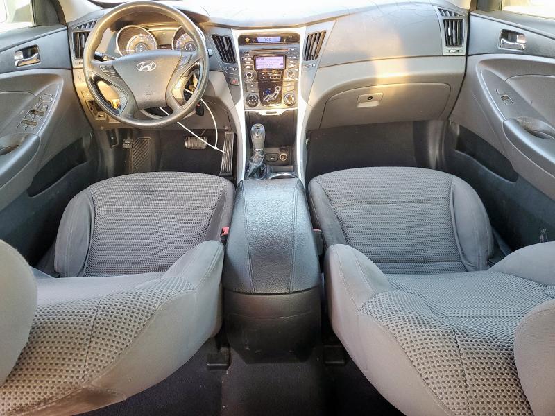 Photo 8 from auction – 2012 HYUNDAI SONATA with VIN 5NPEB4AC1CH462557
