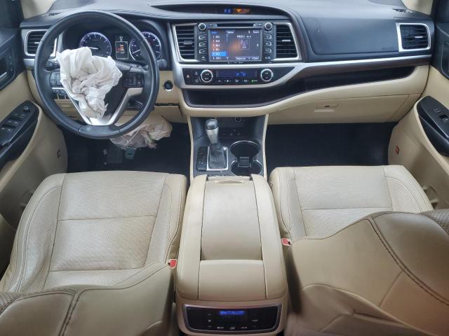 Photo 8 from auction – 2016 TOYOTA HIGHLANDER with VIN 5TDDKRFH0GS300576