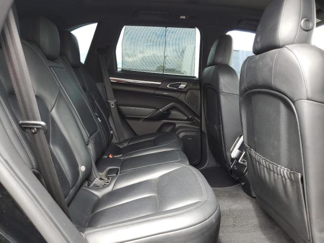 Photo 11 from auction – 2016 PORSCHE CAYENNE SE with VIN WP1AE2A23GLA62386