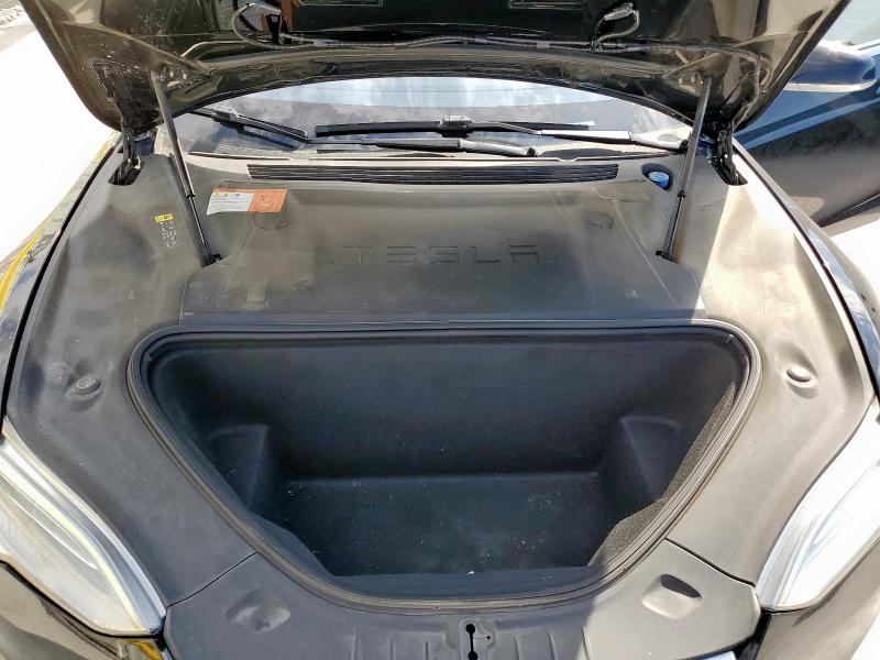 Photo 11 from auction – 2017 TESLA MODEL S with VIN 5YJSA1E27HF227883