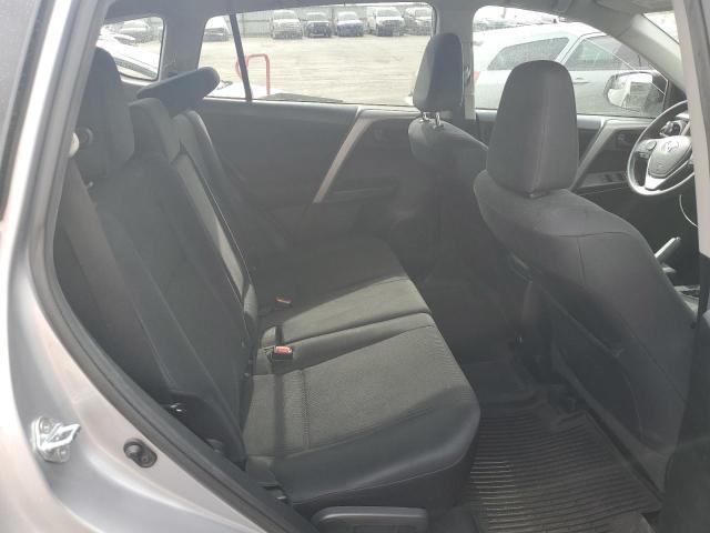 Photo 11 from auction – 2017 TOYOTA RAV4 LE with VIN 2T3BFREV0HW604266