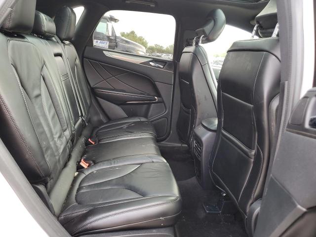 Photo 11 from auction – 2017 LINCOLN MKC SELECT with VIN 5LMCJ2D97HUL16989
