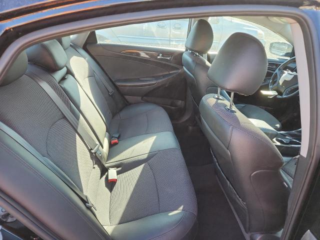 Photo 10 from auction – 2014 HYUNDAI SONATA SE with VIN 5NPEC4ACXEH890904