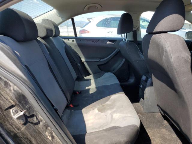 Photo 10 from auction – 2017 VOLKSWAGEN JETTA S with VIN 3VW2B7AJ6HM376176