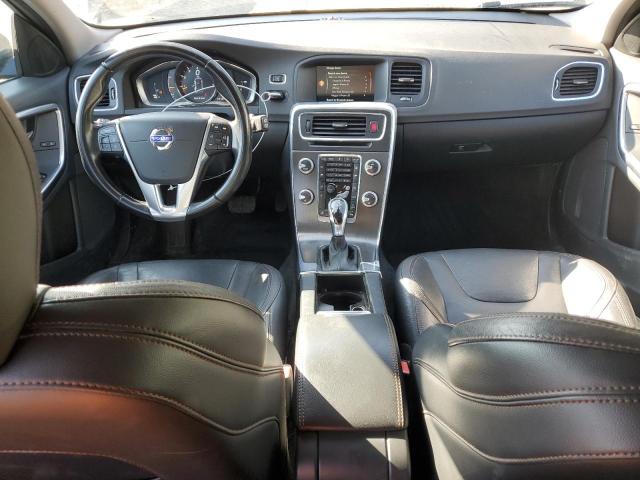 Photo 8 from auction – 2016 VOLVO V60 CROSS with VIN YV4612HK2G1003766