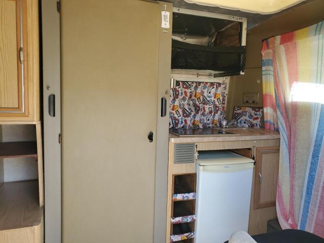 Photo 9 from auction – 1996 WINNEBAGO RIALTA with VIN 1WVAE0705TH032710